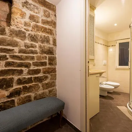 Velluti By Mmega * Florencja