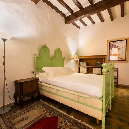 Velluti By Mmega Apartament *