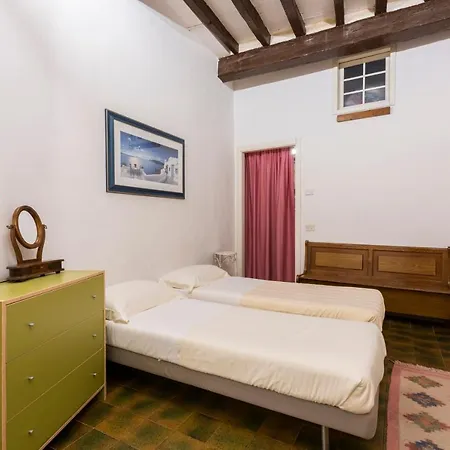 Velluti By Mmega * Florencja